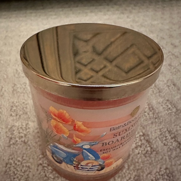 NEW Bath & Body Works Summer Boardwalk Candle - Picture 2 of 2